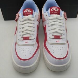 NWT/NIB Nike Air Force 1 SUMMIT White With University Cracked Red Stripes Shoes